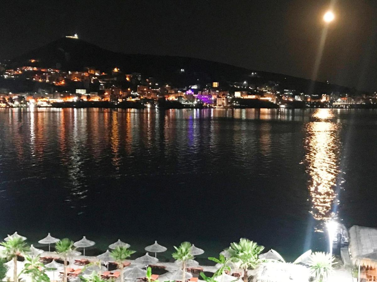 Royal Queen And King Luxury Sarandë