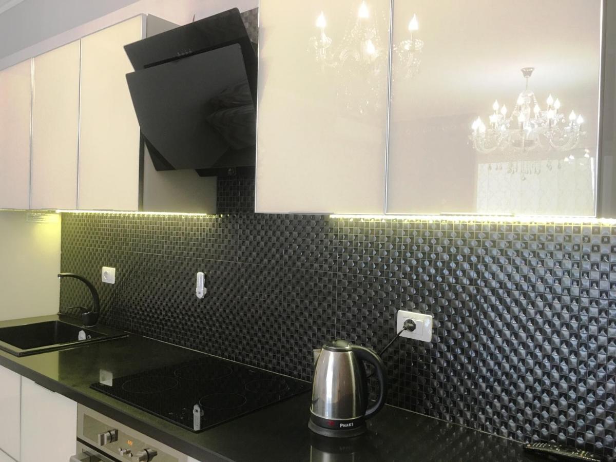 Royal Queen And King Luxury Sarandë