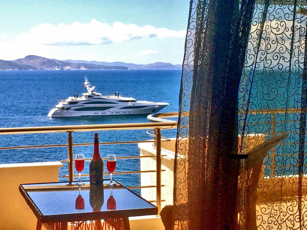 Royal Queen And King Luxury Apartamento Sarandë
